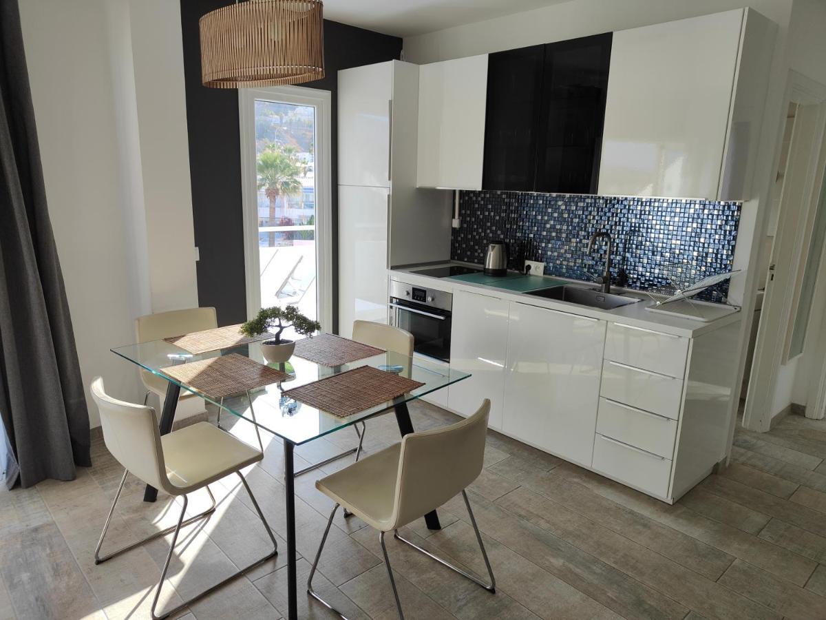 Malibu Park Apartments Sol 아데제 외부 사진