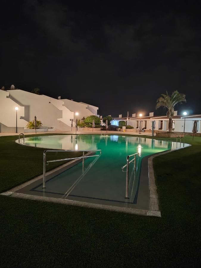 Malibu Park Apartments Sol 아데제 외부 사진