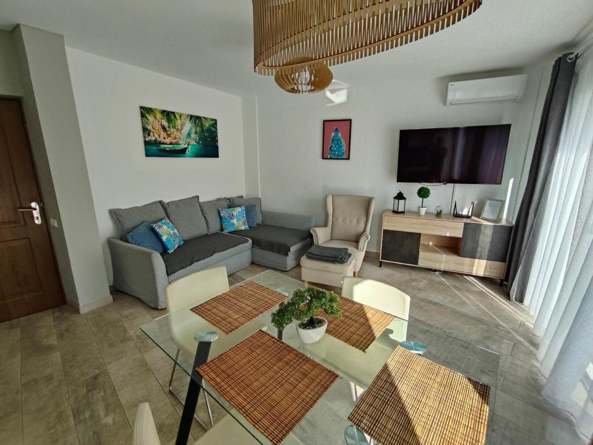 Malibu Park Apartments Sol 아데제 외부 사진