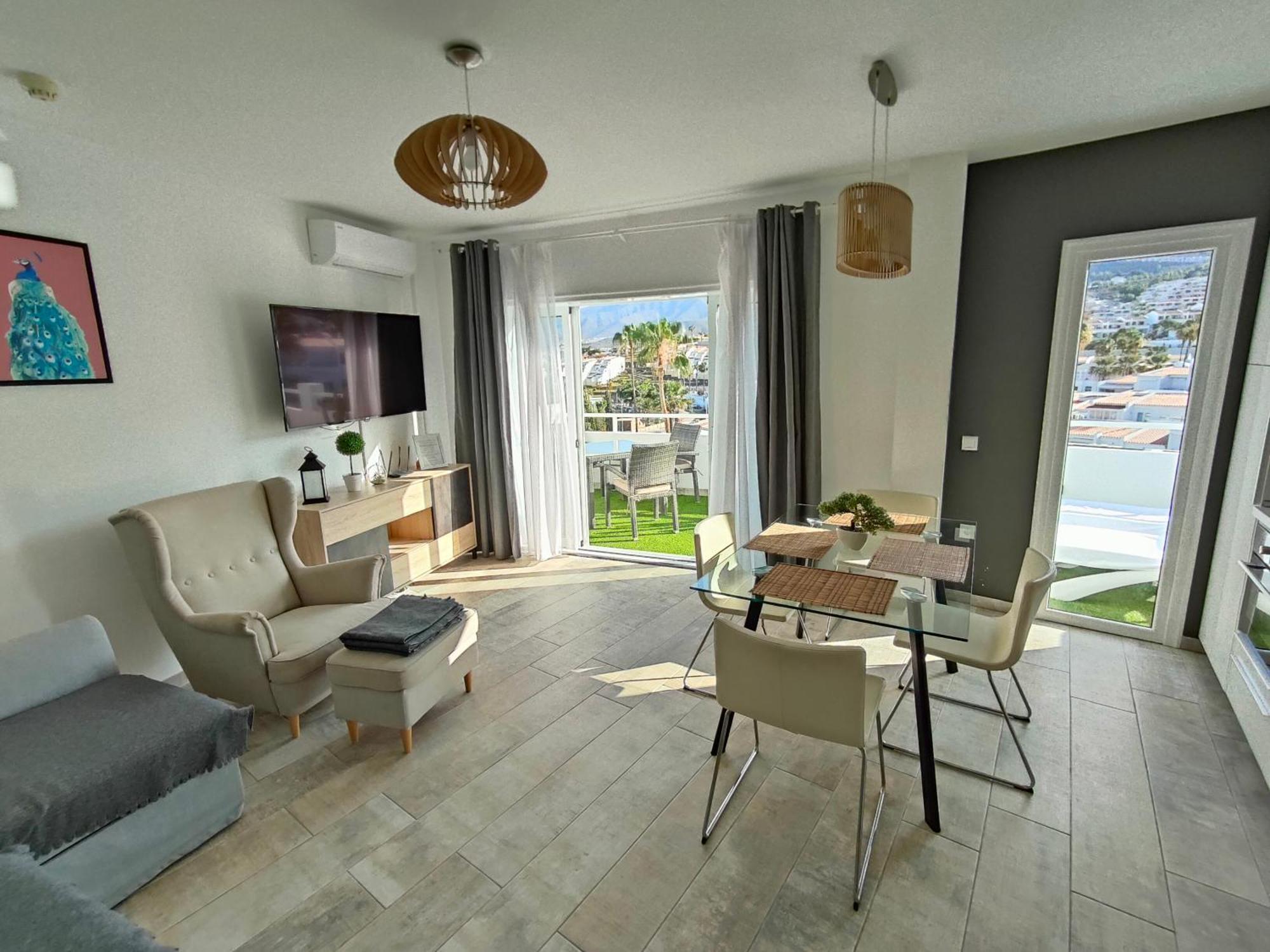 Malibu Park Apartments Sol 아데제 외부 사진