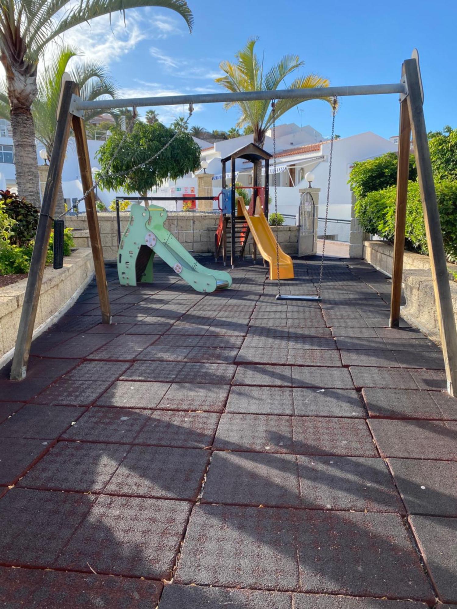 Malibu Park Apartments Sol 아데제 외부 사진