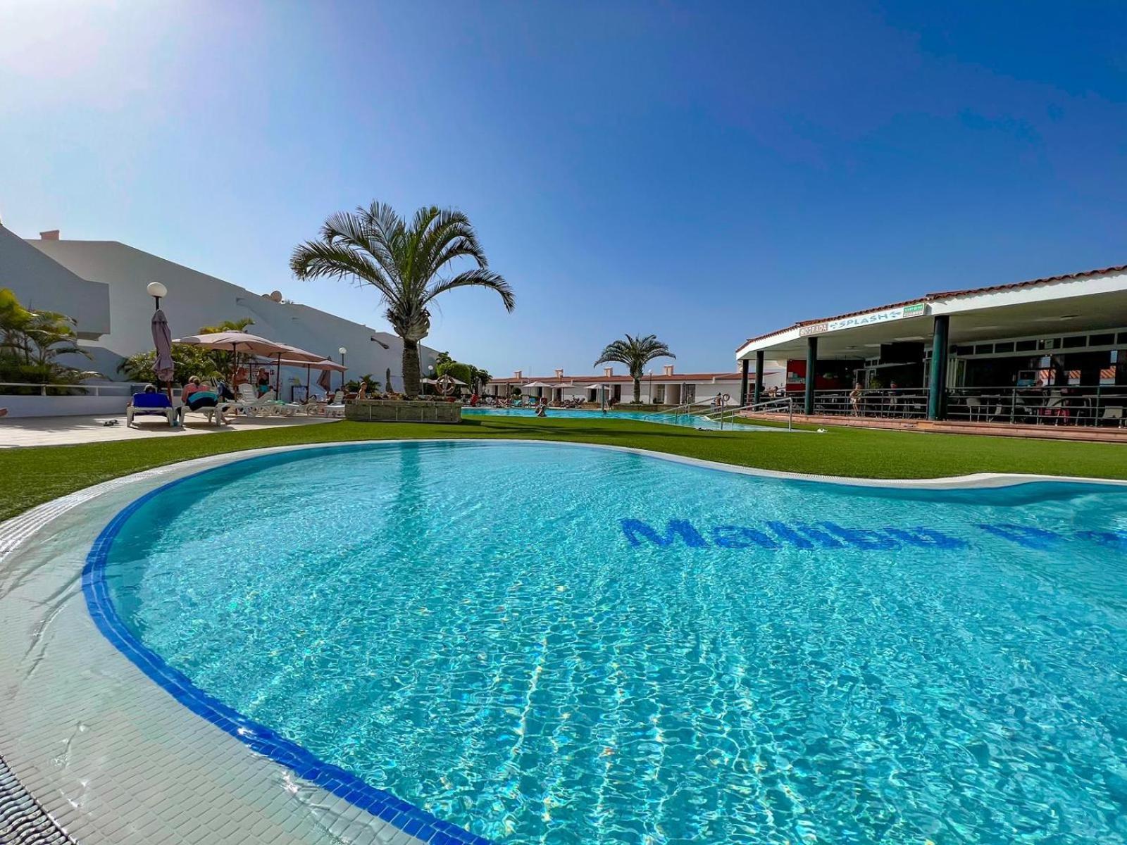 Malibu Park Apartments Sol 아데제 외부 사진